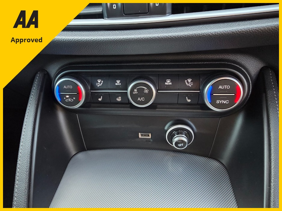 2022 Alfa Romeo Stelvio 2.1L Diesel For Sale Images