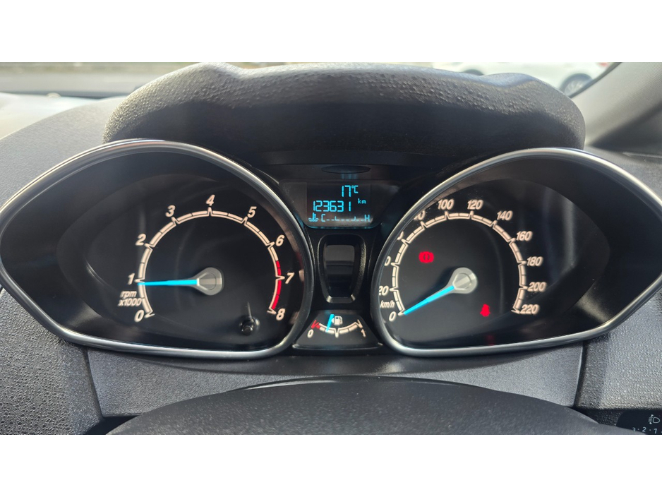Ford Fiesta 1.0 100PS 5SPEED 4 4DR ST-LINE — thumbnail 10