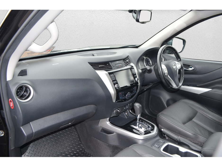 2021 Nissan Navara 2.3L Diesel For Sale Images