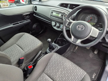 2011 Toyota Yaris 1L Petrol For Sale Images