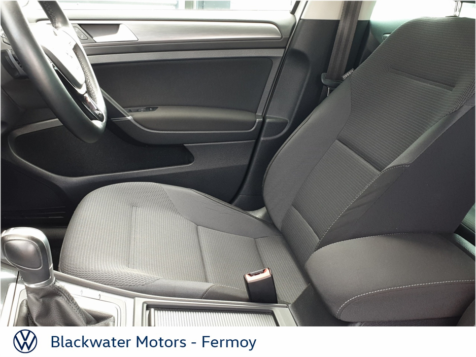 Volkswagen Golf 1.2TSI 95BP 5DR COMFORTLINE AUTOMATIC — thumbnail 4