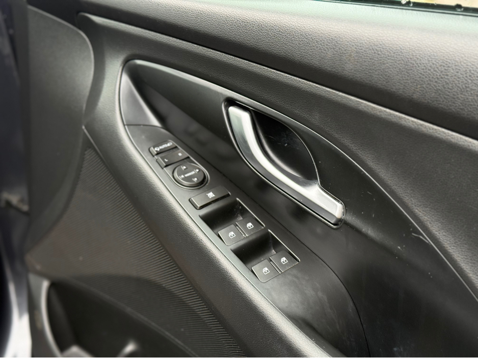 2022 Hyundai i30 1.6L Diesel For Sale Images