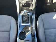 2017 Hyundai Santa Fe 2.2L Diesel For Sale Images