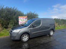 2018 Peugeot Partner 1.6L Diesel For Sale Images