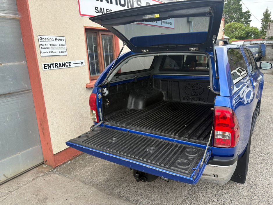 2018 Toyota Hilux 2.4L Diesel For Sale Images