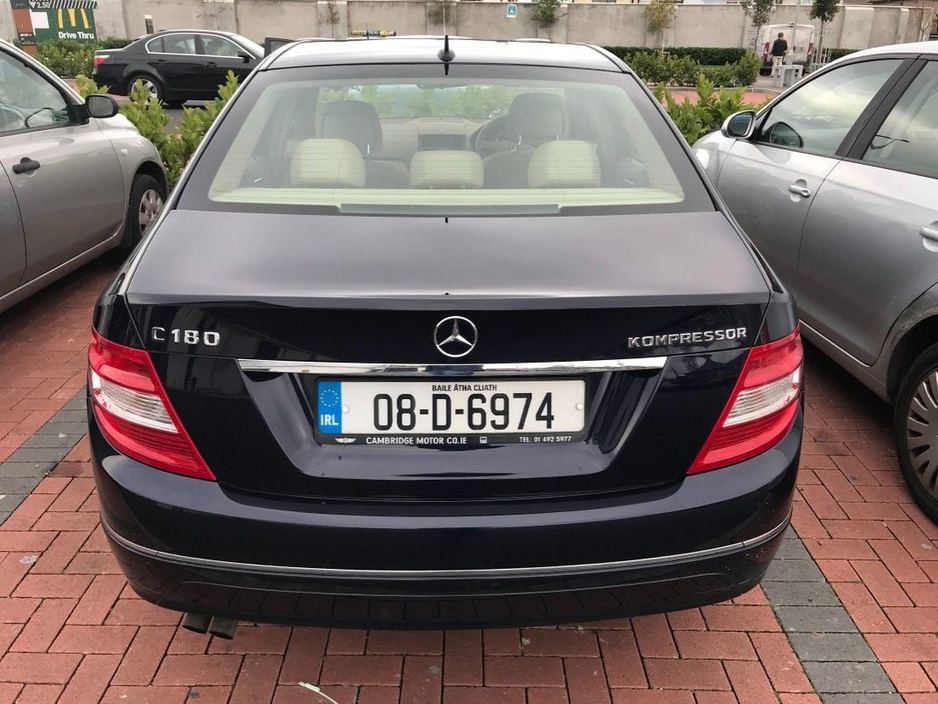 Mercedes-Benz C Class 1.8 Classic Saloon Petrol Automatic RWD (156bhp) — thumbnail 2