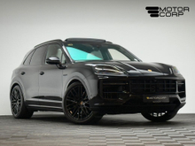 Porsche Cayenne BLACK EDITION V6 E-HYBRID