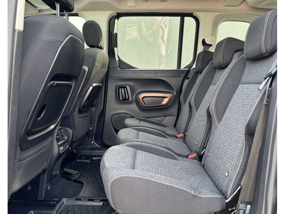 2020 Peugeot Rifter 1.5L Diesel For Sale Images