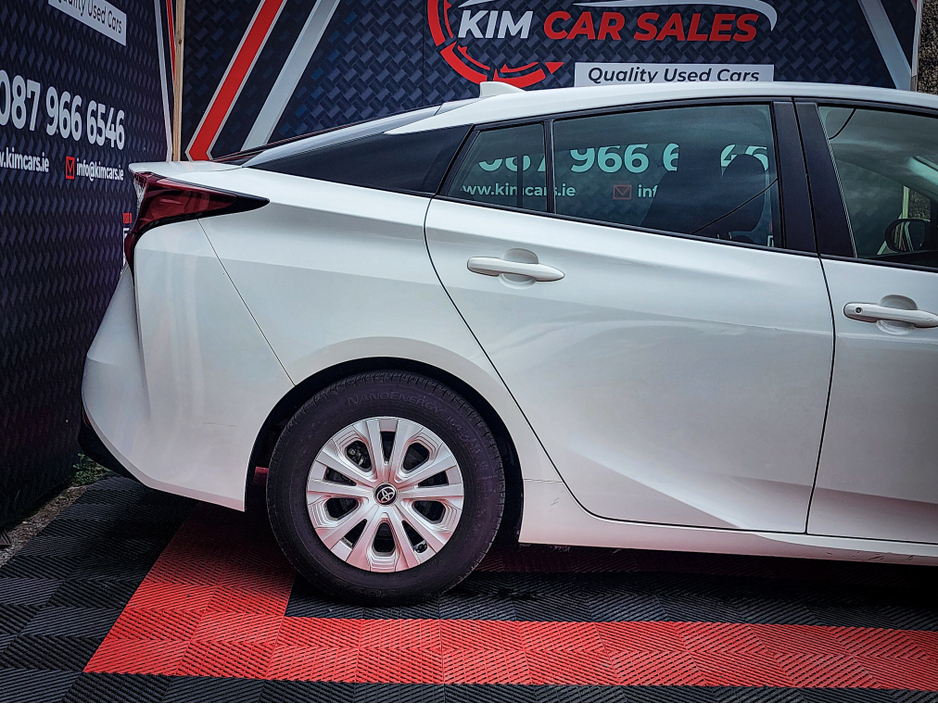 2022 Toyota Prius 1.8L Petrol Hybrid For Sale Images