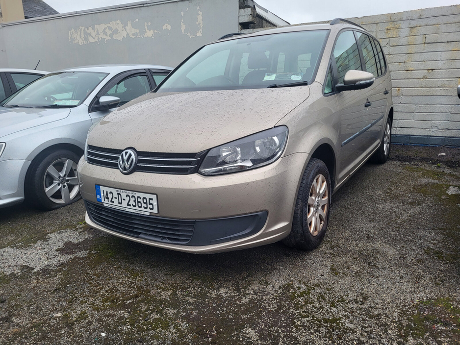 2014 Volkswagen Touran 1.6L Diesel For Sale Images