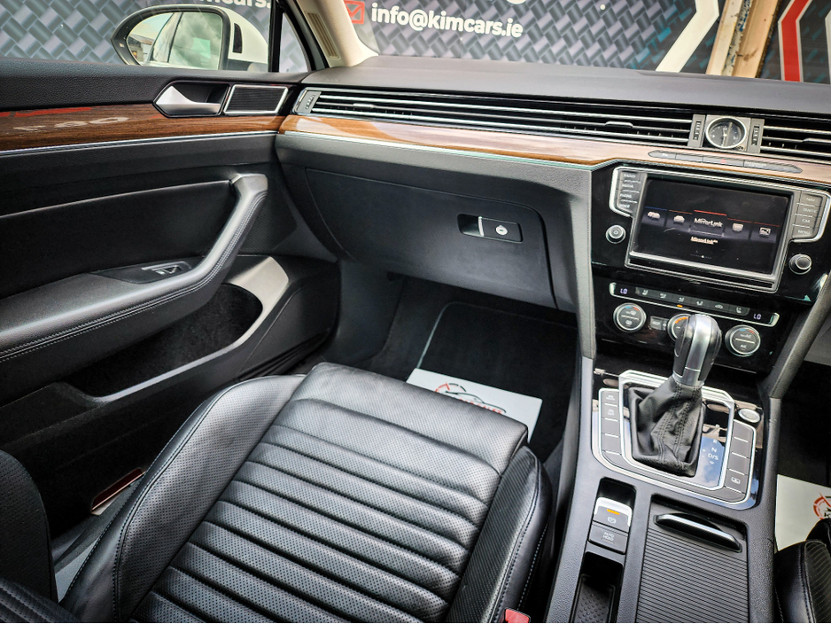 2016 Volkswagen Passat 1.4L Petrol For Sale Images