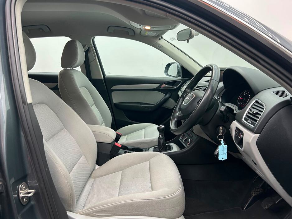 2013 Audi Q3 2L Diesel For Sale Images