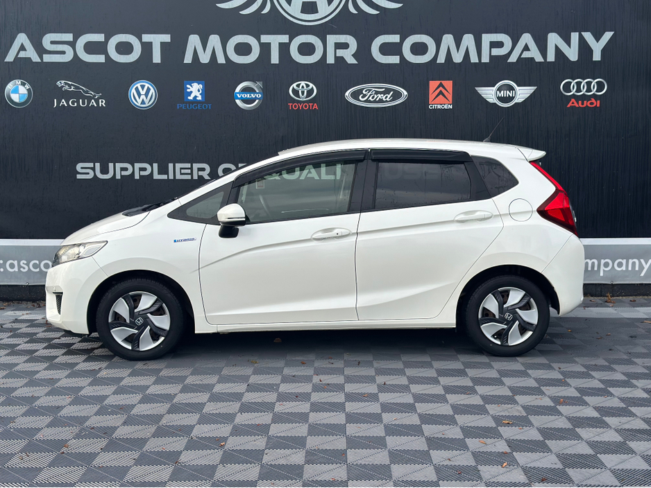 Honda Fit Automatic — thumbnail 3