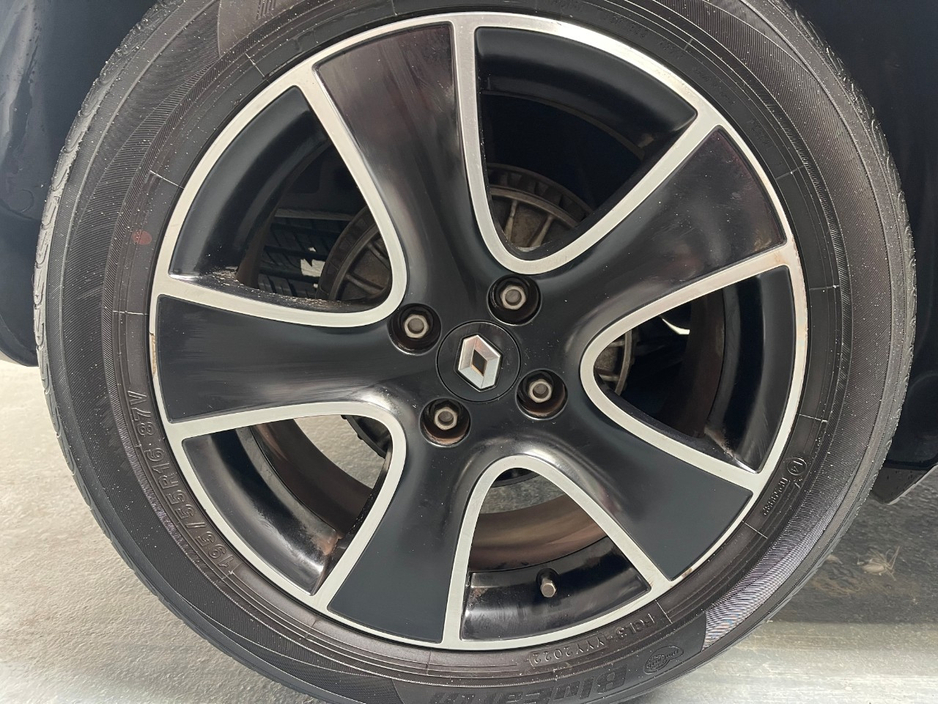2015 Renault Clio 1.2L Petrol For Sale Images