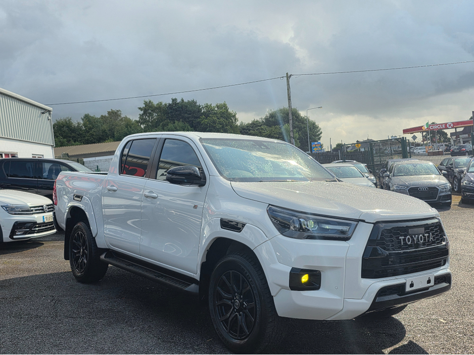 2023 Toyota Hilux 2.4L Diesel For Sale Images