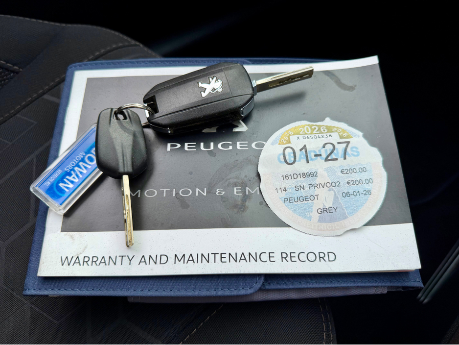 Peugeot 2008 1.2 Active Edition Petrol | AA approved | One owner | Full service history | 2 keys | June 27 nct | 200e tax | Sold serviced and valeted with motor history check and warranty provided, thank you. — thumbnail 29