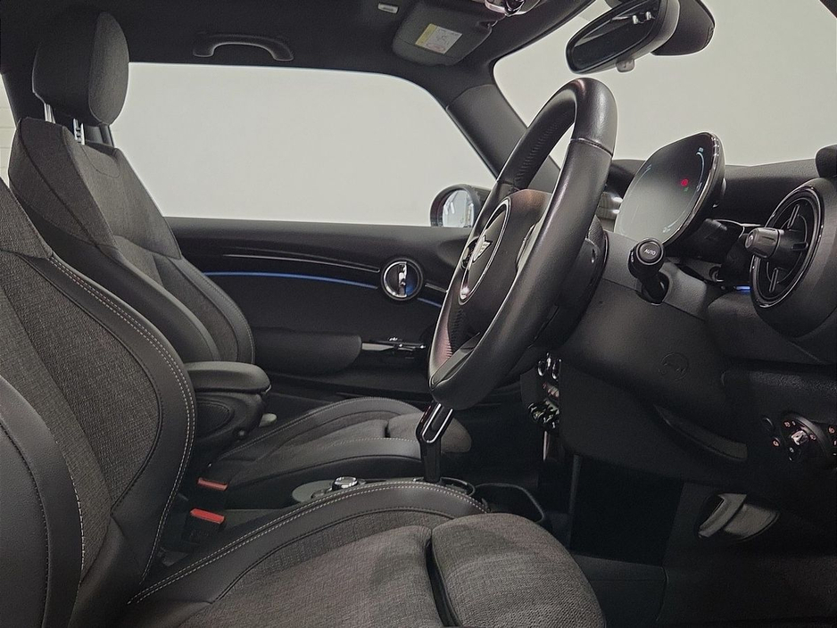2023 MINI Hatch 0L Electric For Sale Images