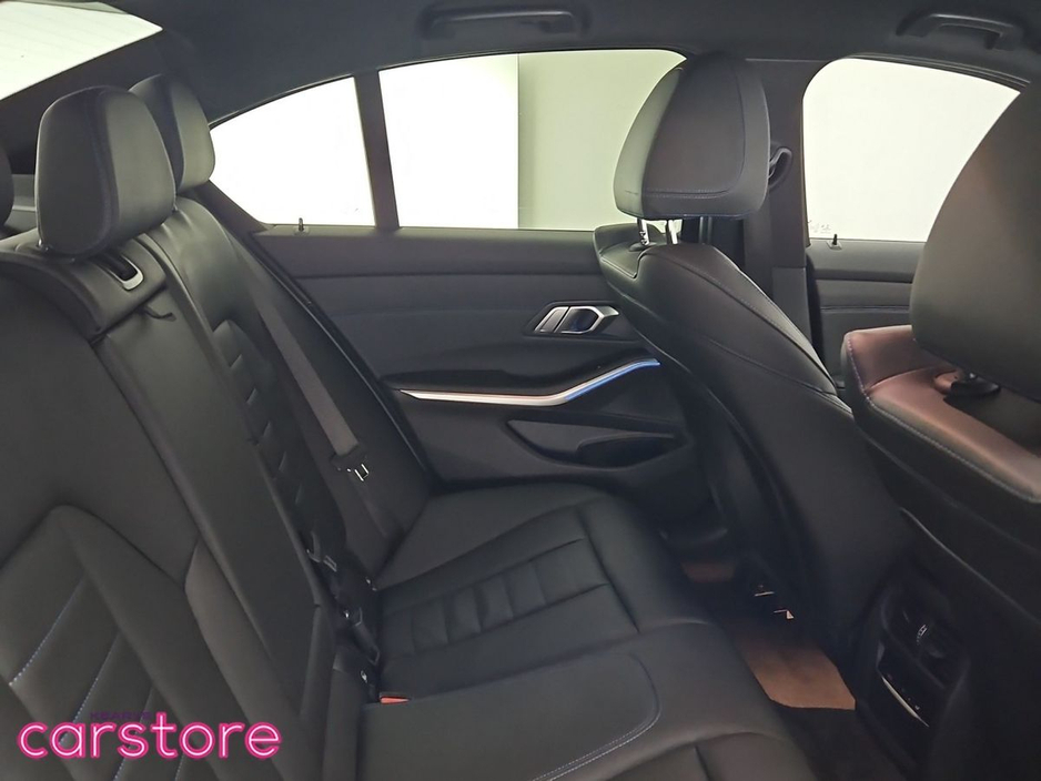 BMW 3 Series 320d xDrive M Sport Auto (KIT) — thumbnail 10