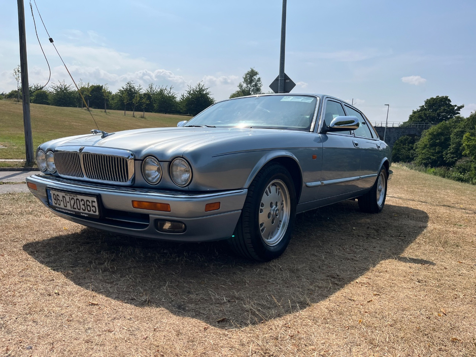 1996 Jaguar Sovereign 4.1L Petrol For Sale Images