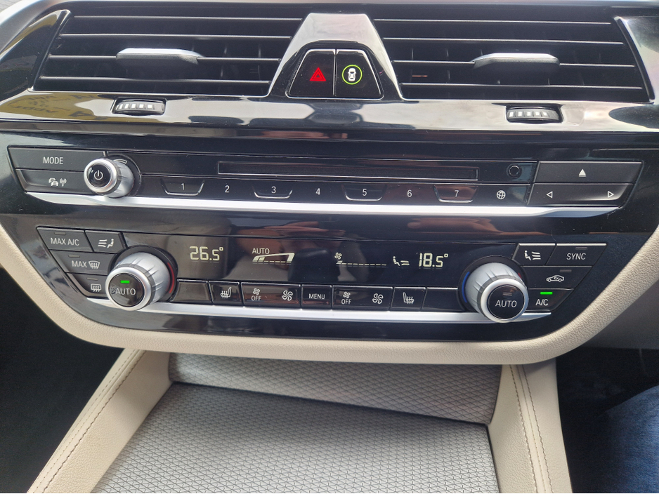 2019 BMW 5 Series 2.0L Diesel For Sale Images