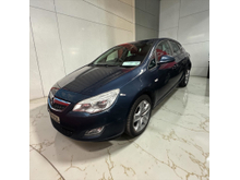 2011 Opel Astra 1.2L Diesel For Sale Images