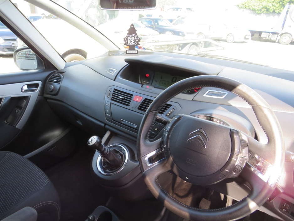 Citroen Grand C4 Picasso 1.6 HDI VTR PL PLUS 110BHP 5DR — thumbnail 14