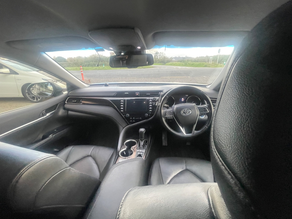 2019 Toyota Camry 2.5L Petrol Hybrid For Sale Images