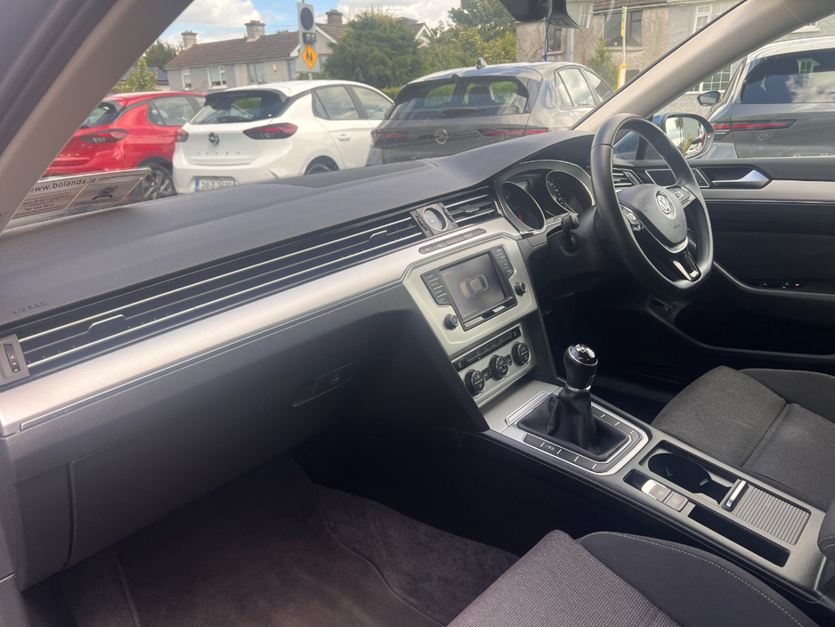 2018 Volkswagen Passat 1.6L Diesel For Sale Images