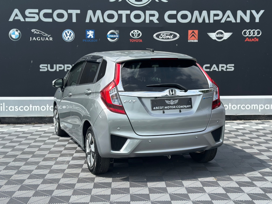 Honda Fit 1.5 Petrol Hyrbid — thumbnail 6