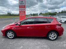 2016 Toyota Auris 1.8L Petrol Hybrid For Sale Images