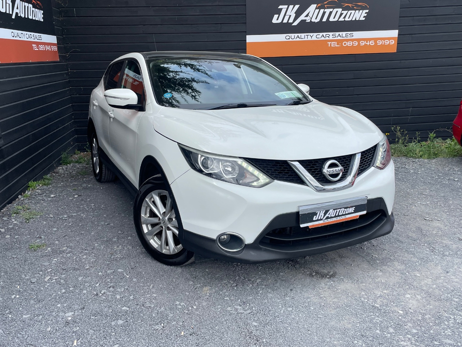 Nissan Qashqai 1.2 DIG-T ACENTA PREMI PREMIUM