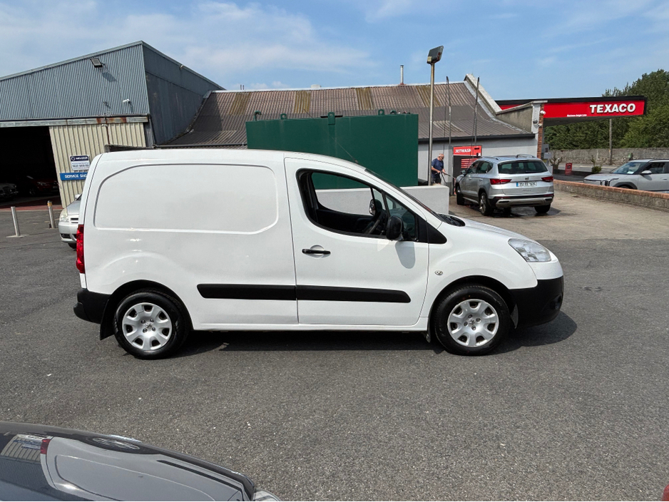 2014 Peugeot Partner 1.6L Diesel For Sale Images