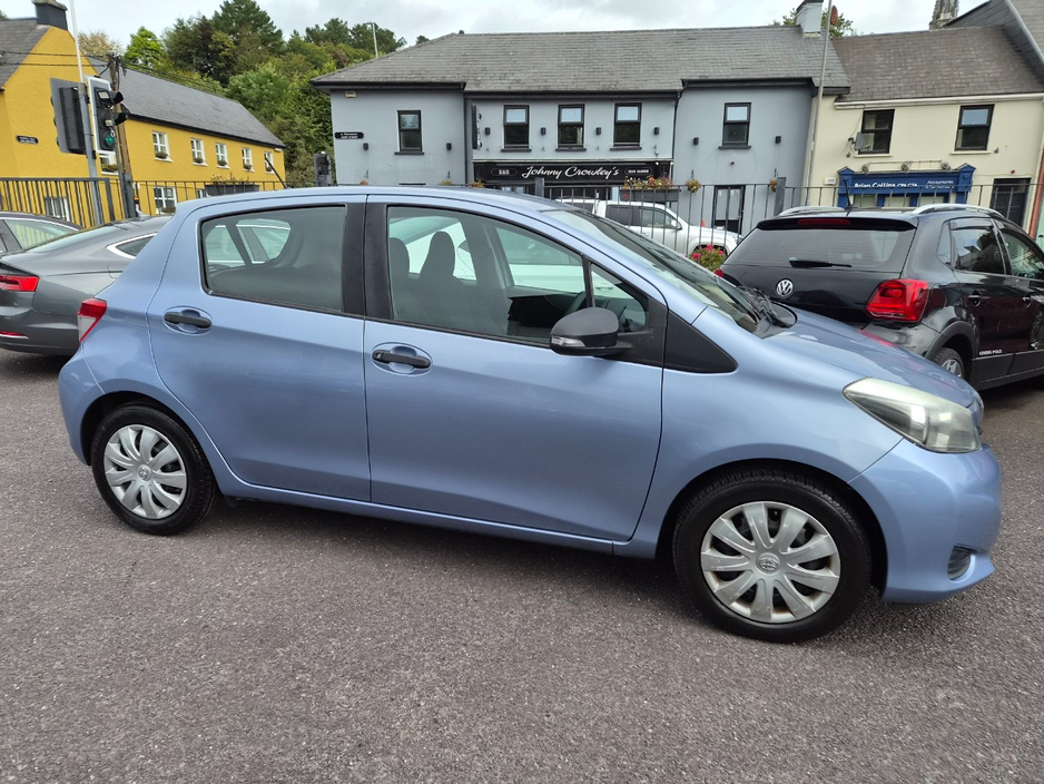 2011 Toyota Yaris 1L Petrol For Sale Images