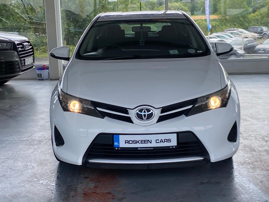 2013 Toyota Auris 1.4L Diesel For Sale Images