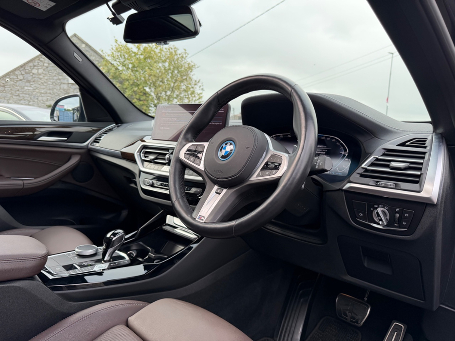 2022 BMW X3 2L Petrol Plug-in Hybrid For Sale Images
