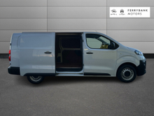 2022 Opel Vivaro 1.5L Diesel For Sale Images