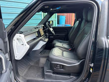 2025 Land Rover Defender 3L Diesel For Sale Images