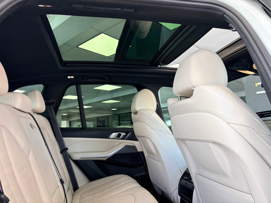 2022 BMW X5 3L Petrol Plug-in Hybrid For Sale Images