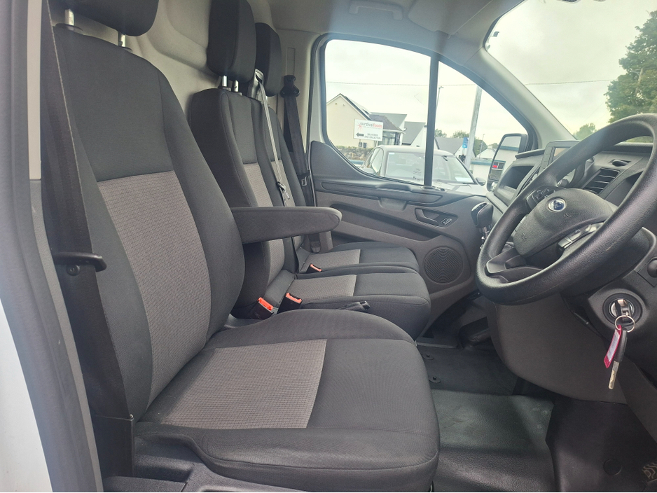 2022 Ford Transit Custom 2L Diesel For Sale Images