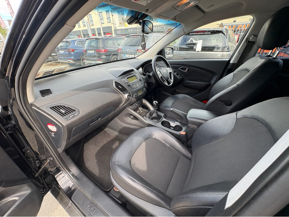 2014 Hyundai ix35 1.7L Diesel For Sale Images