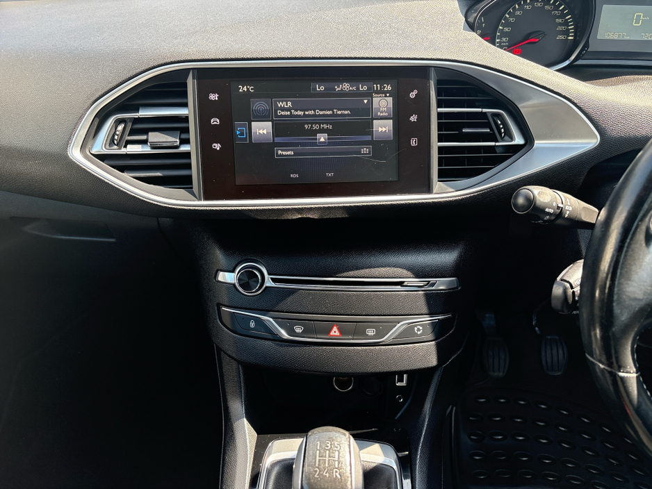 Peugeot 308 ACTIVE 1.2 82 4DR B6 — thumbnail 10