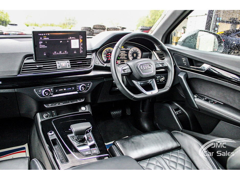 2023 Audi Q5 2L Petrol Hybrid For Sale Images