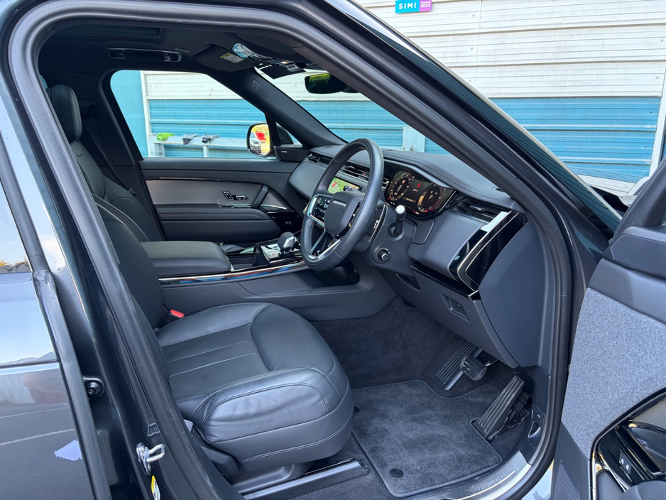 2025 Land Rover Range Rover Sport 3L Diesel For Sale Images