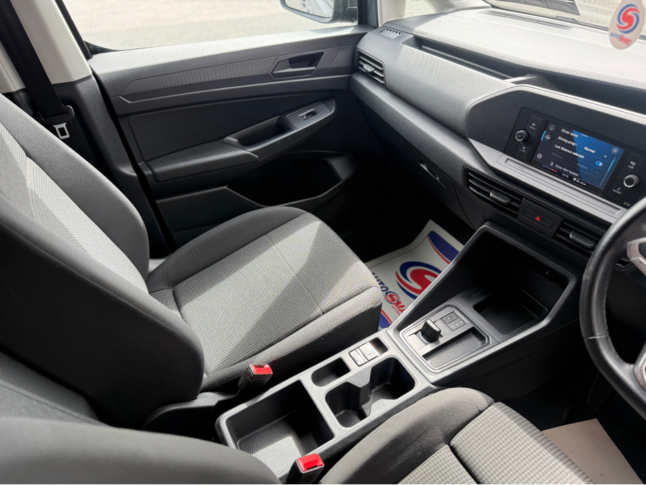 2022 Volkswagen Caddy 2L Diesel For Sale Images