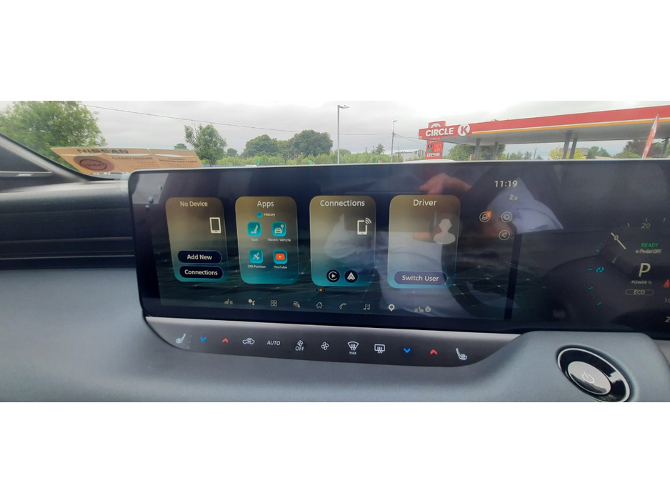 Nissan Leaf 52KW EVOLVE 5DR AUTO 2 TONE — thumbnail 17