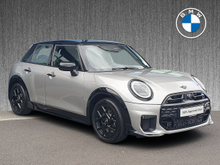 MINI Hatch Cooper C 5 Door