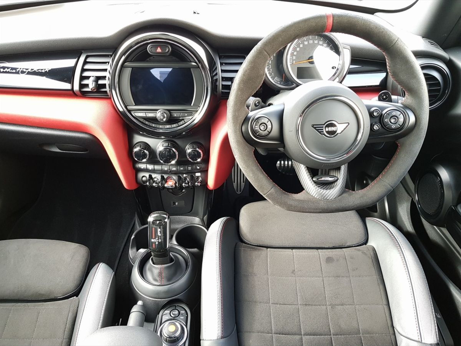 2022 MINI Hatch 2.0L Petrol For Sale Images