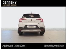 2021 Renault Captur 1.6L Petrol Plug-in Hybrid For Sale Images