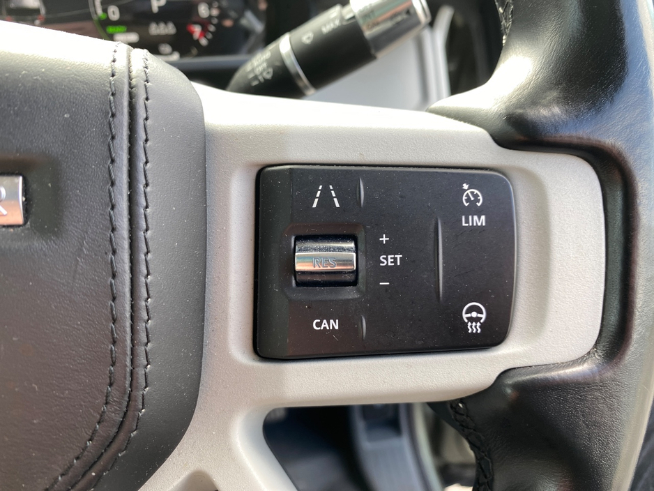 2021 Land Rover Defender 2L Petrol Plug-in Hybrid For Sale Images