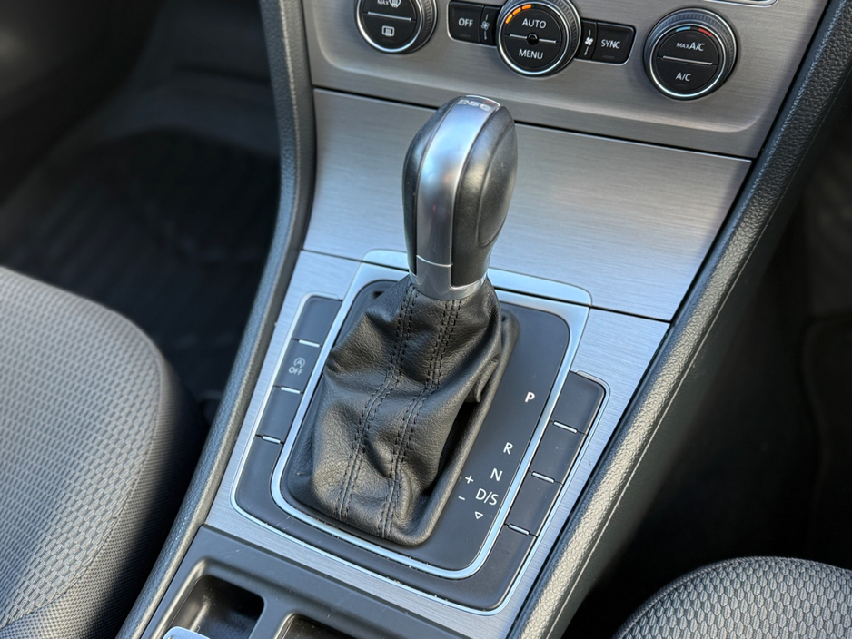 2015 Volkswagen Golf 1.2L Petrol For Sale Images